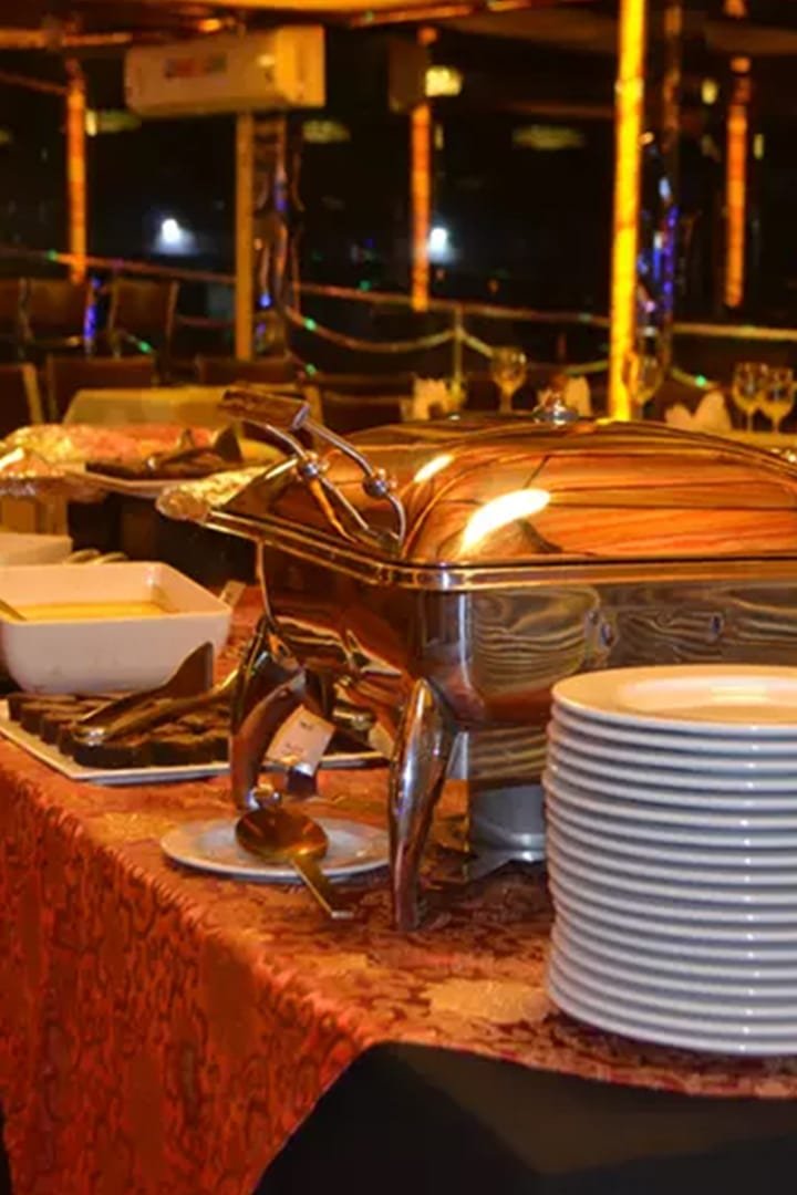 falcon-oasis-cruise-sideBar
